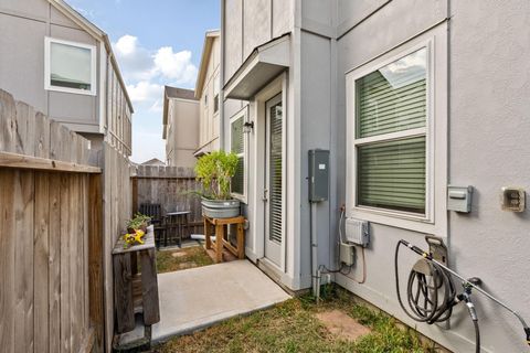 Tiny photo for 9810 Falling Fern Lane, Houston, TX 77080 (MLS # 19913682)