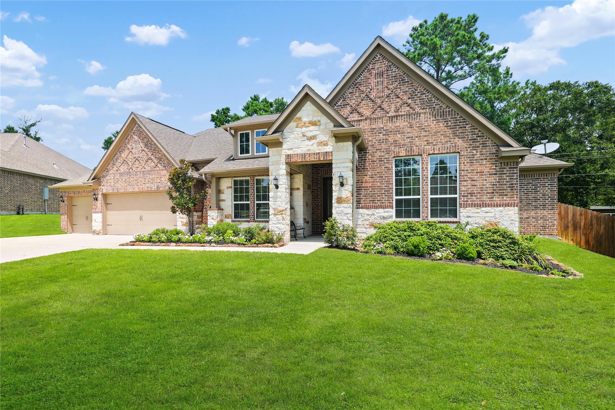 179 Magnolia Reserve Loop