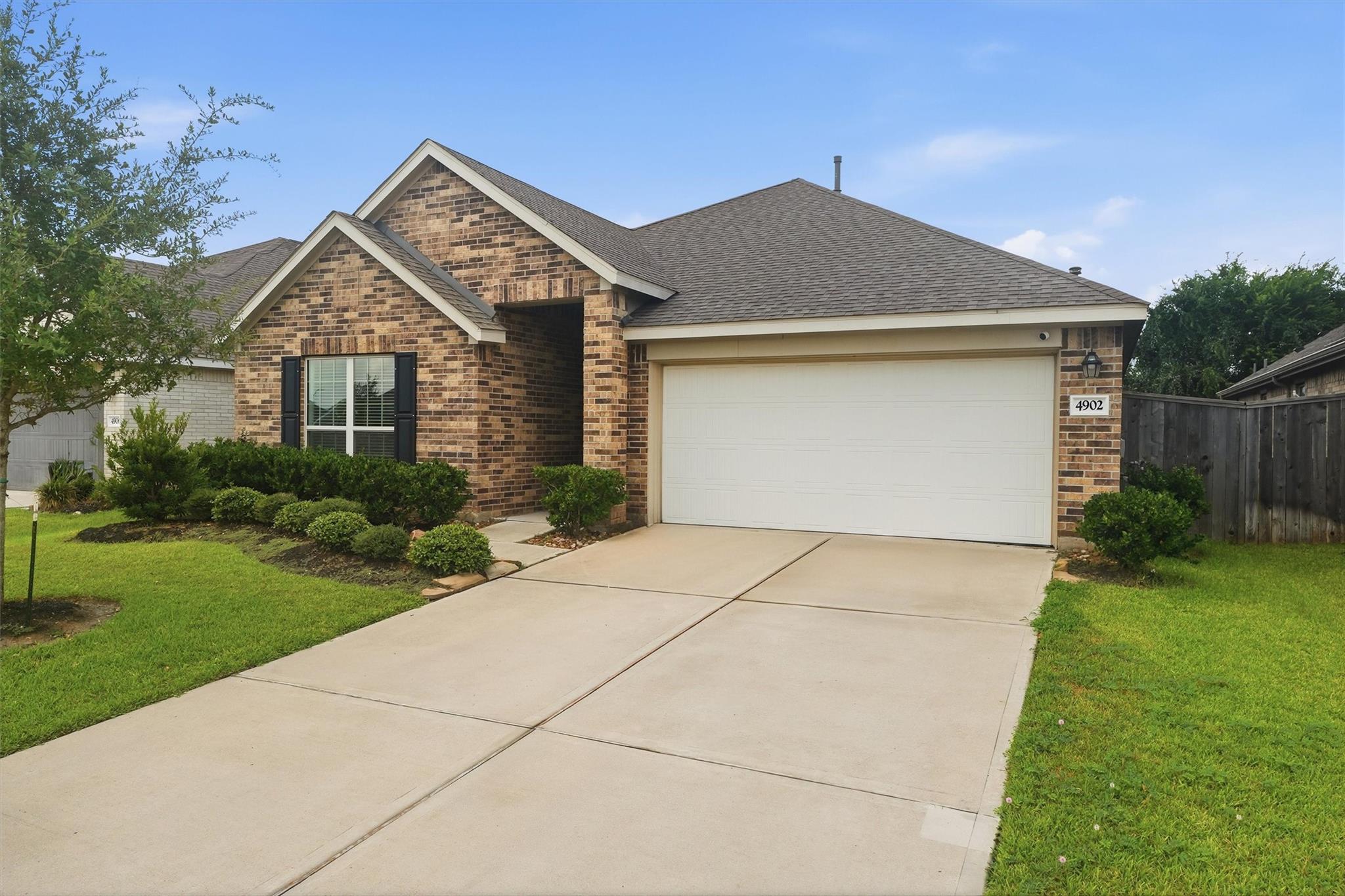 4902 Penton Meadow Lane