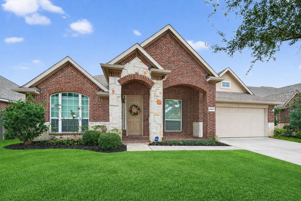 Photo of 18206 Florence Run Lane, Tomball, TX 77377 (MLS # 7834843)