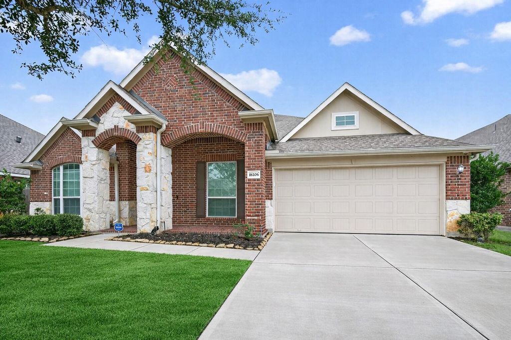 Photo of 18206 Florence Run Lane, Tomball, TX 77377 (MLS # 7834843)