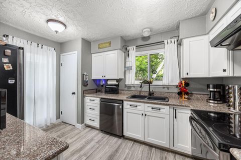 Photo of 21302 Bridgepoint Lane, Spring, TX 77388 (MLS # 27676950)