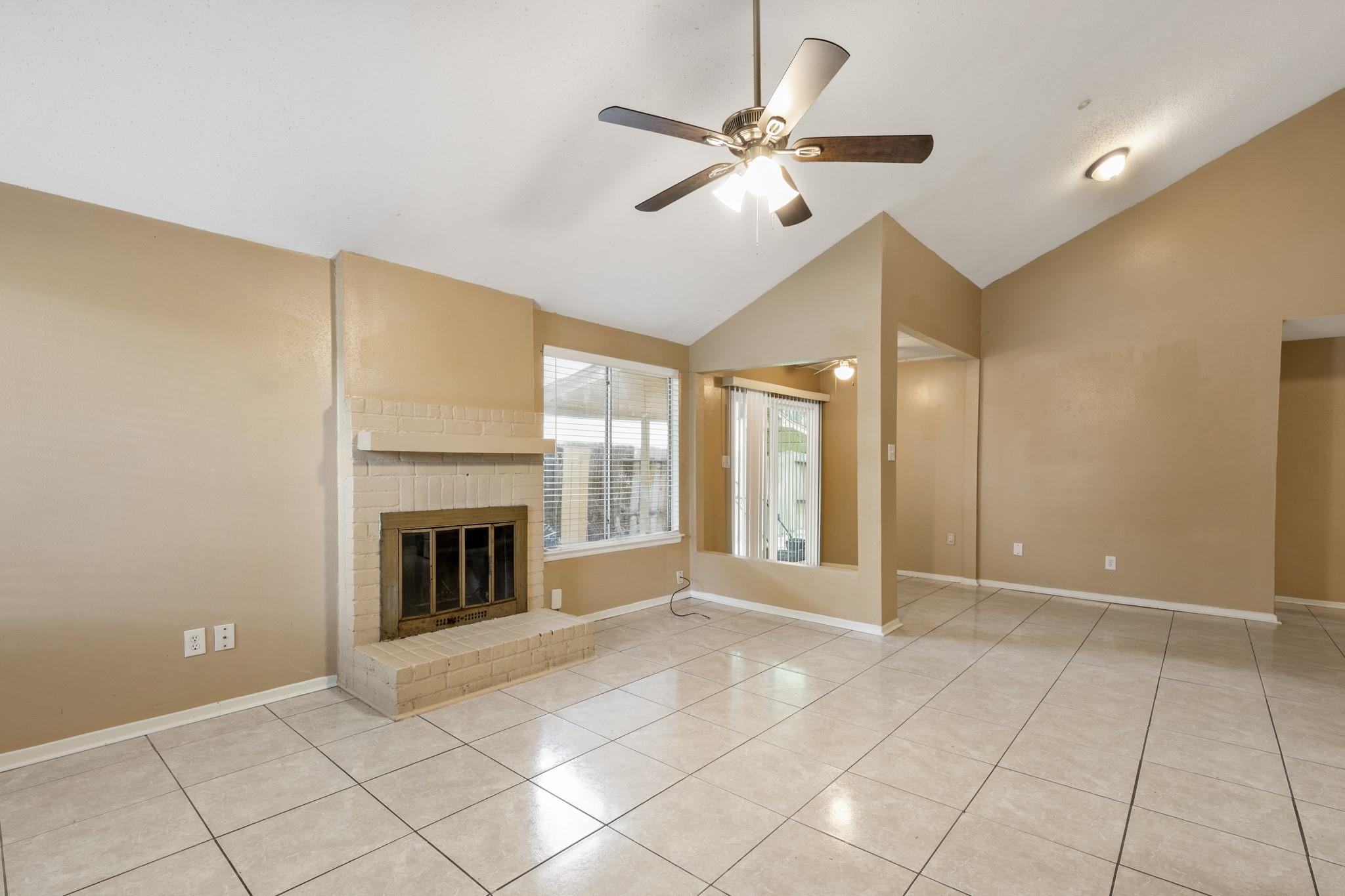 10722 Highland Woods Drive
