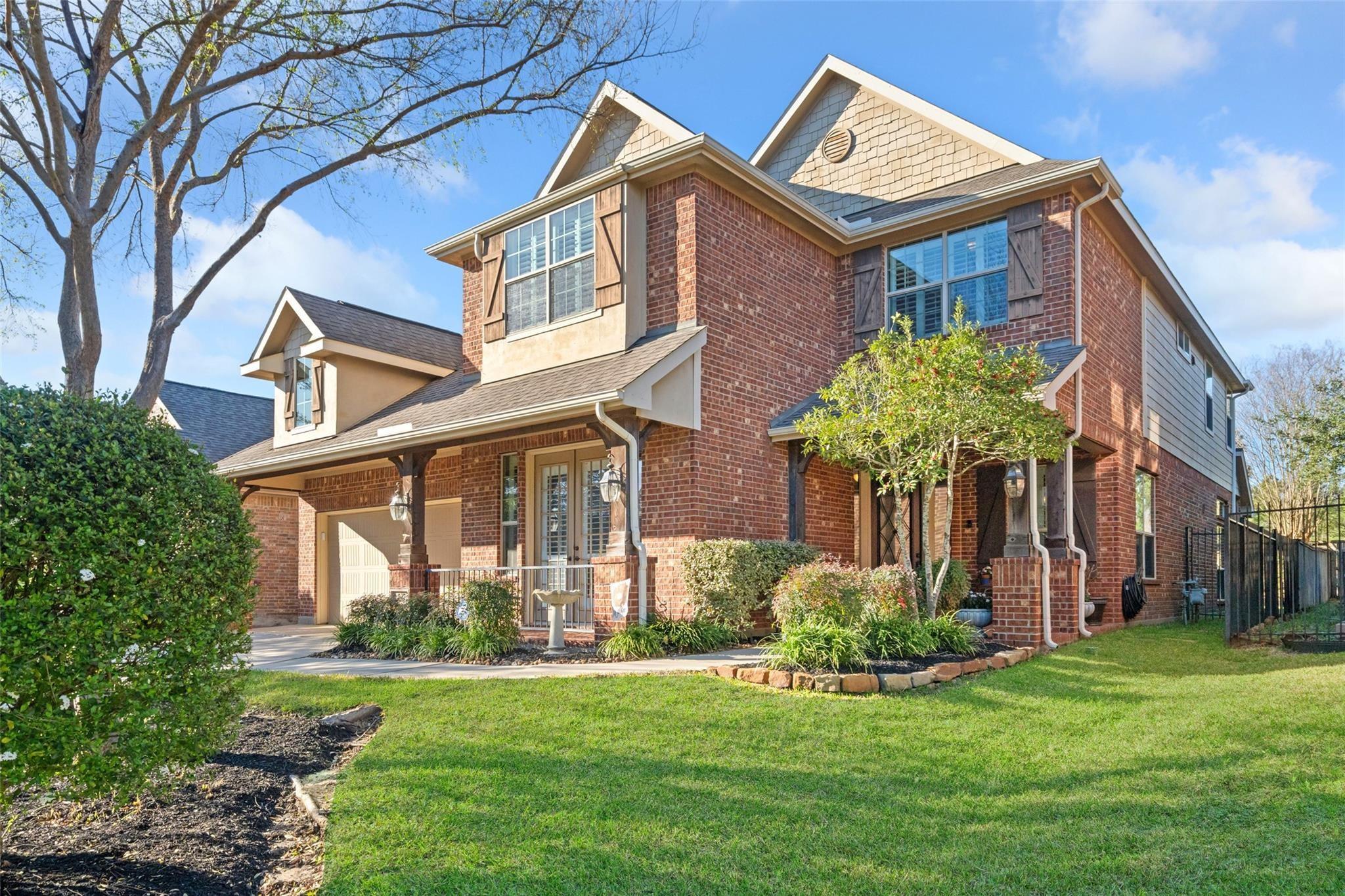 207 N Vershire Circle