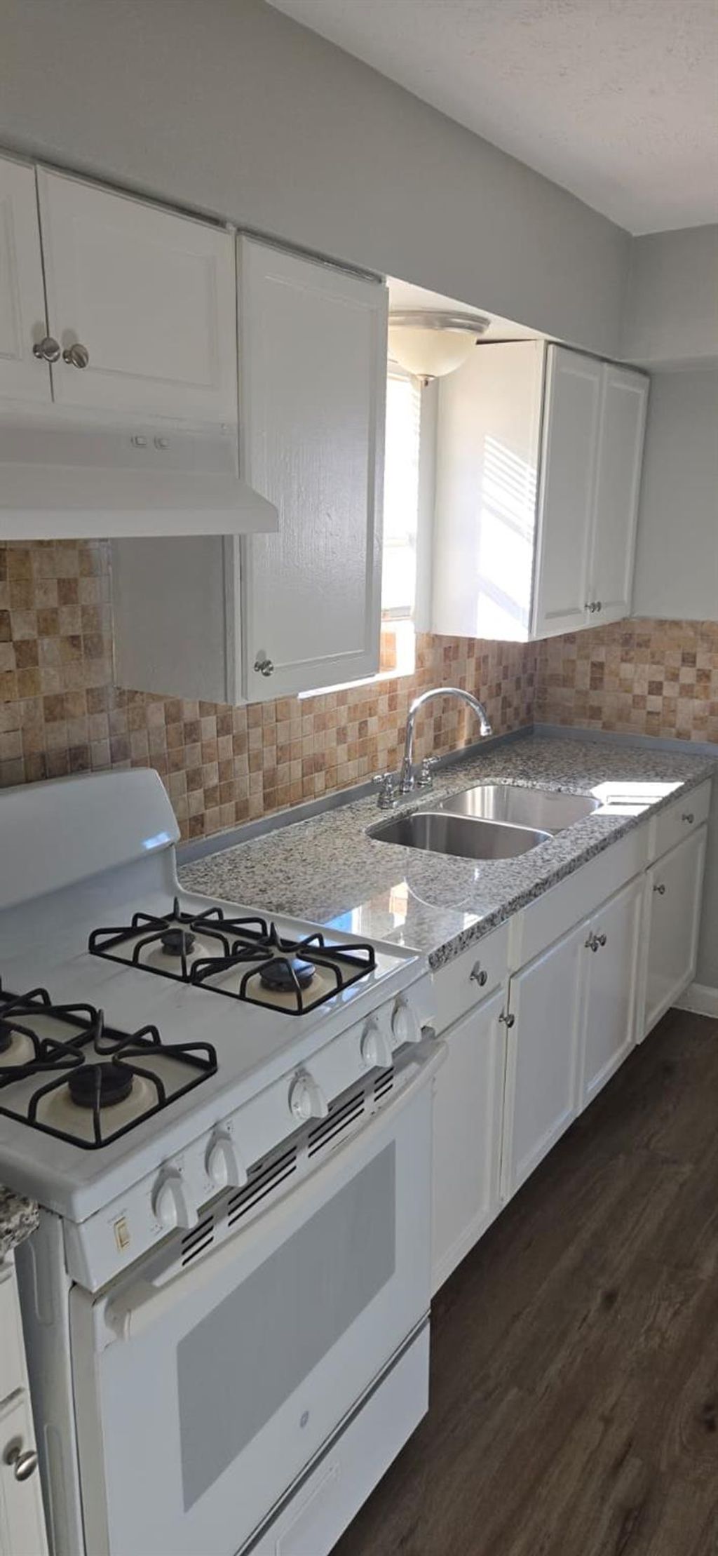 Photo of 6928 Hershe Street #A, Houston, TX 77020 (MLS # 14234283)