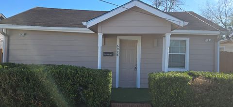 Photo of 6928 Hershe Street #A, Houston, TX 77020 (MLS # 14234283)