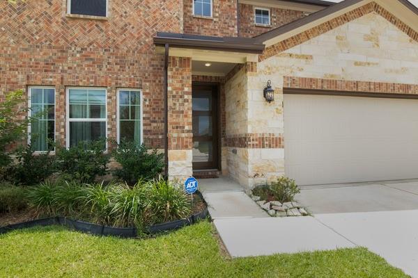 11211 Stirton