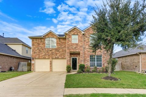 Homes For Sale - 24514 Hikers Bend Drive<br/> Katy, TX 77493