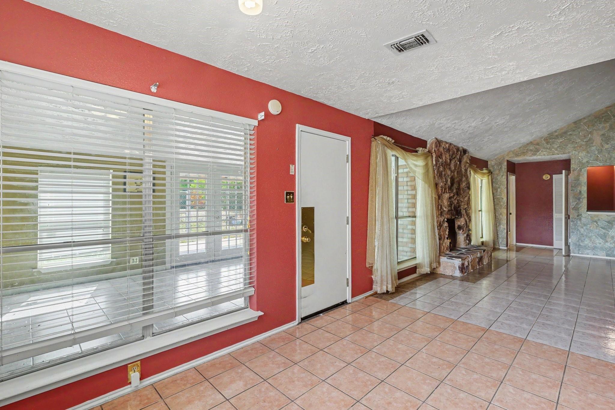 22122 Meadowhill Drive