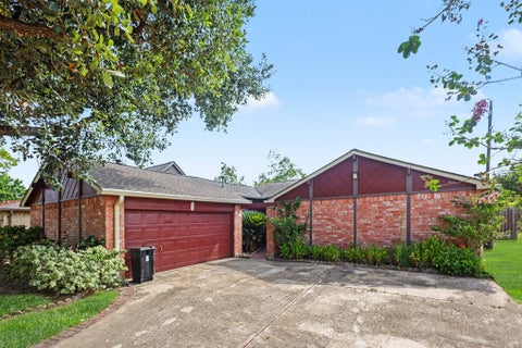 Photo of 22122 Meadowhill Drive, Spring, TX 77389 (MLS # 35863870)