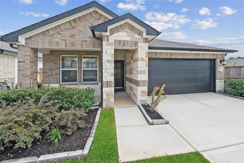 Photo of 14155 Greystone Terrace Street, Magnolia, TX 77354 (MLS # 53680527)