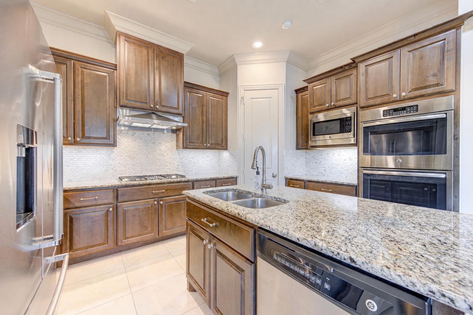 2422 Camden Creek Lane