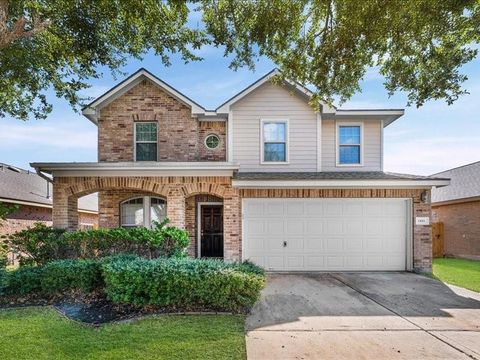 Photo of 1806 Macclesby Lane, Houston, TX 77049 (MLS # 24927590)