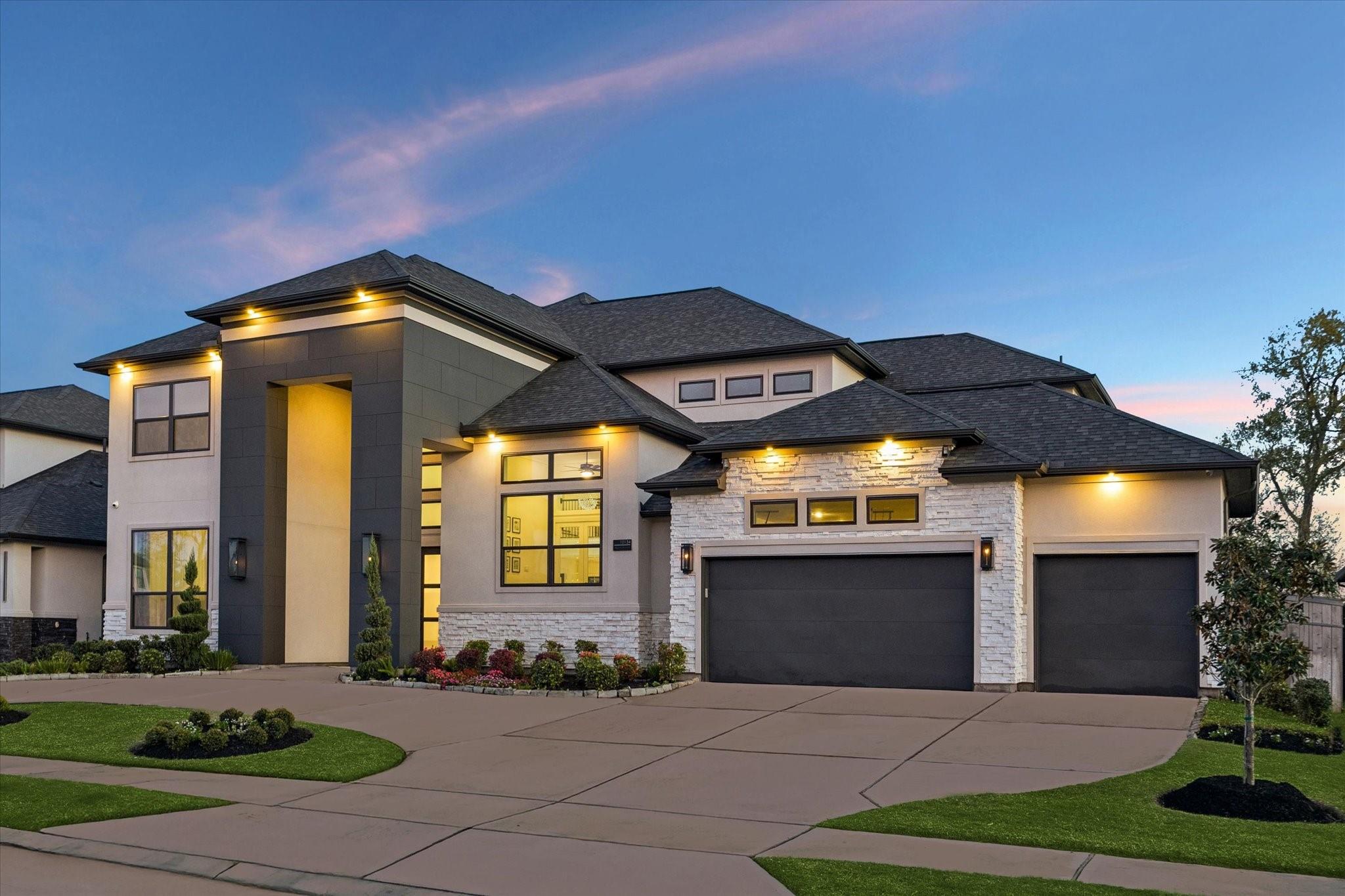 10134 Regatta Shore Drive