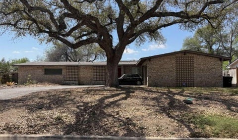 Photo of 1006 Homeric Drive, San Antonio, TX 78213 (MLS # 98557114)