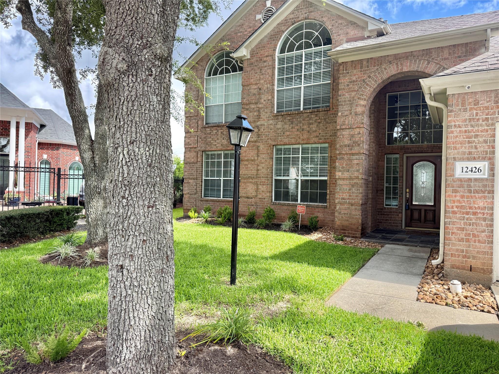 12426 Shadowpoint Drive
