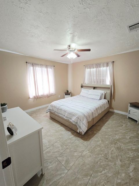 Tiny photo for 709 Befaye Road, Houston, TX 77076 (MLS # 75440960)