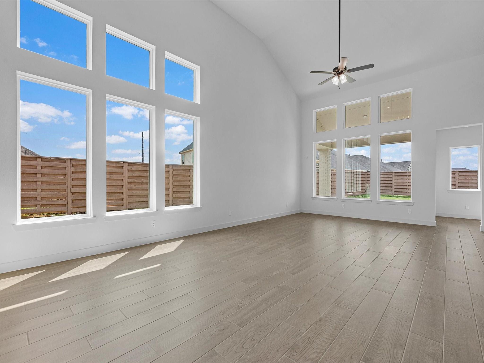 4615 Hydra Lane