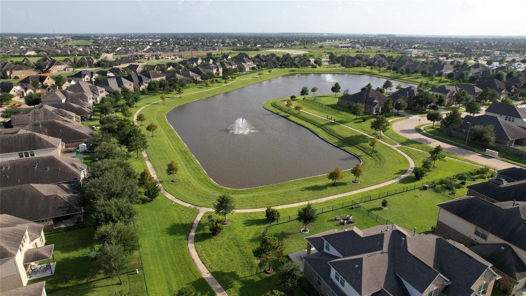 Photo of 20242 Fossil Valley Lane, Cypress, TX 77433 (MLS # 42110788)