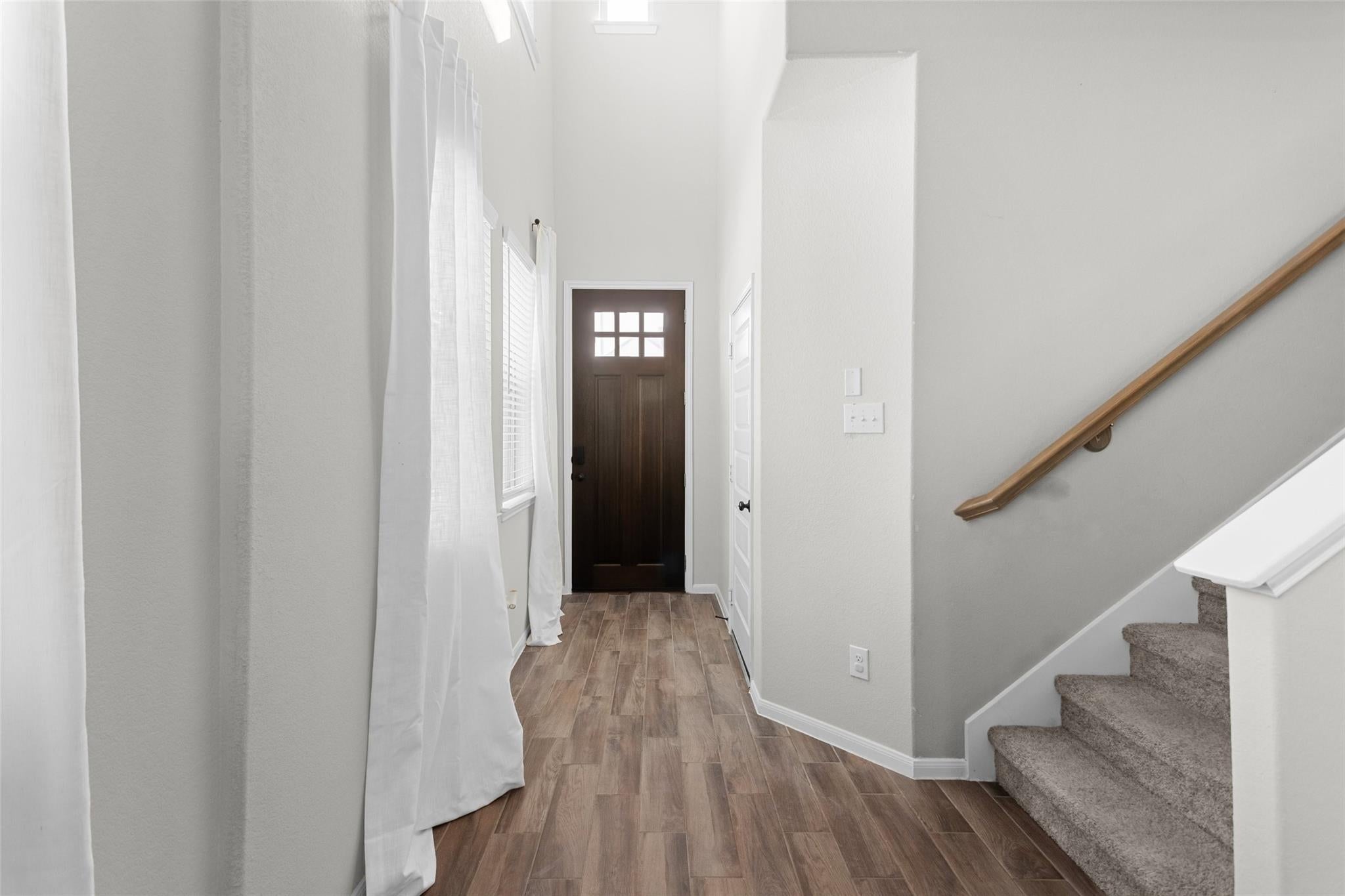 5609 Evanston Lane