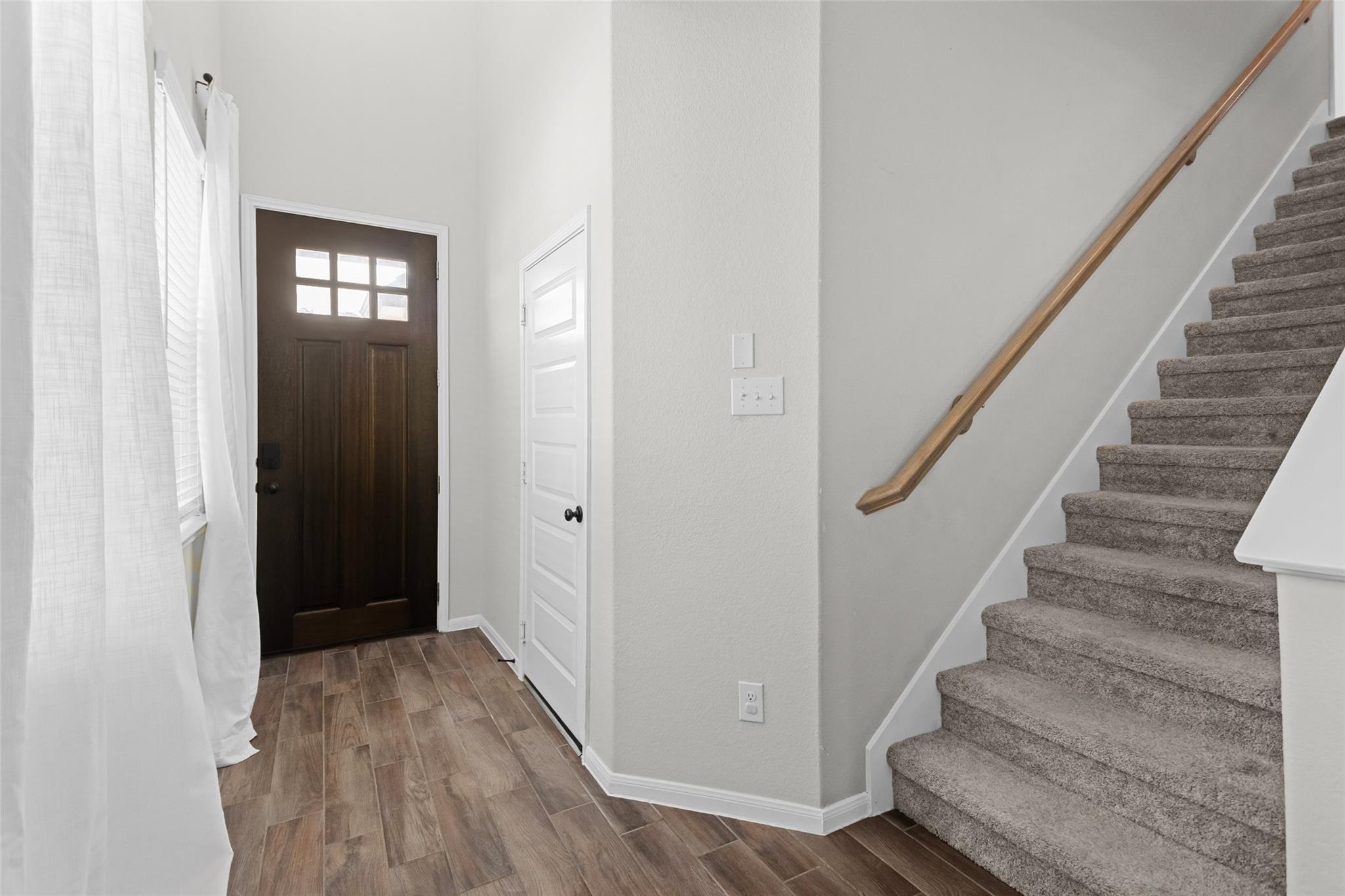 5609 Evanston Lane