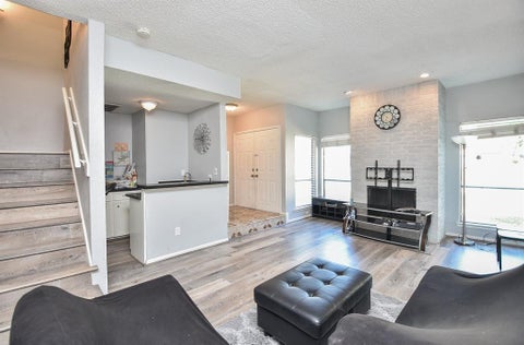 Photo of 11280 Braes Forest Drive #403, Houston, TX 77071 (MLS # 70261378)