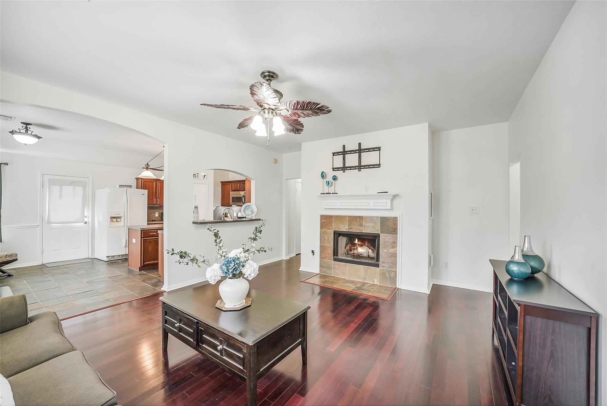 3811 Lake Ballinger Lane
