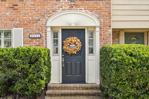 Photo of 5842 Doliver Drive #47, Houston, TX 77057 (MLS # 30972403)