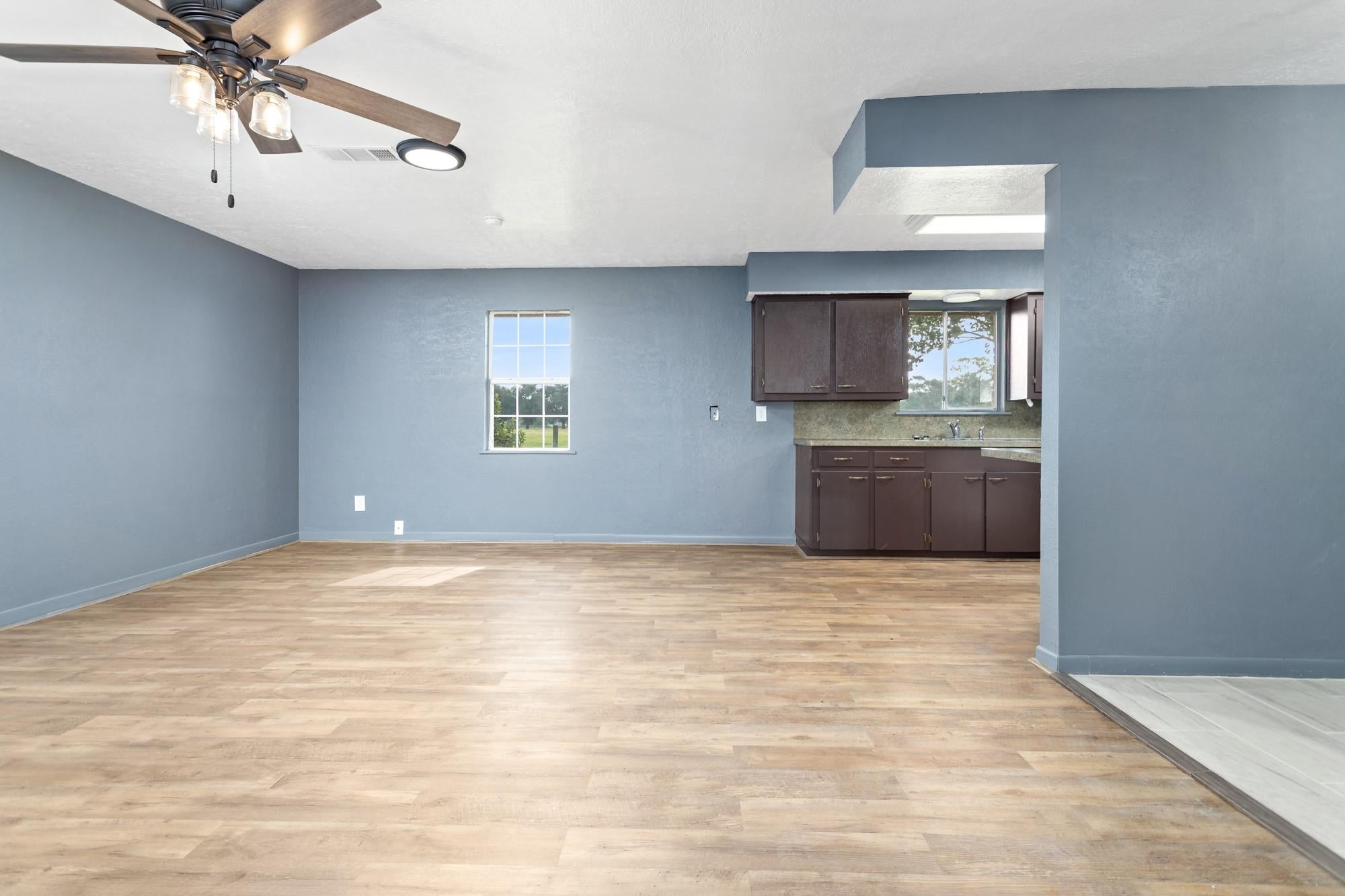 207 N Carter Road