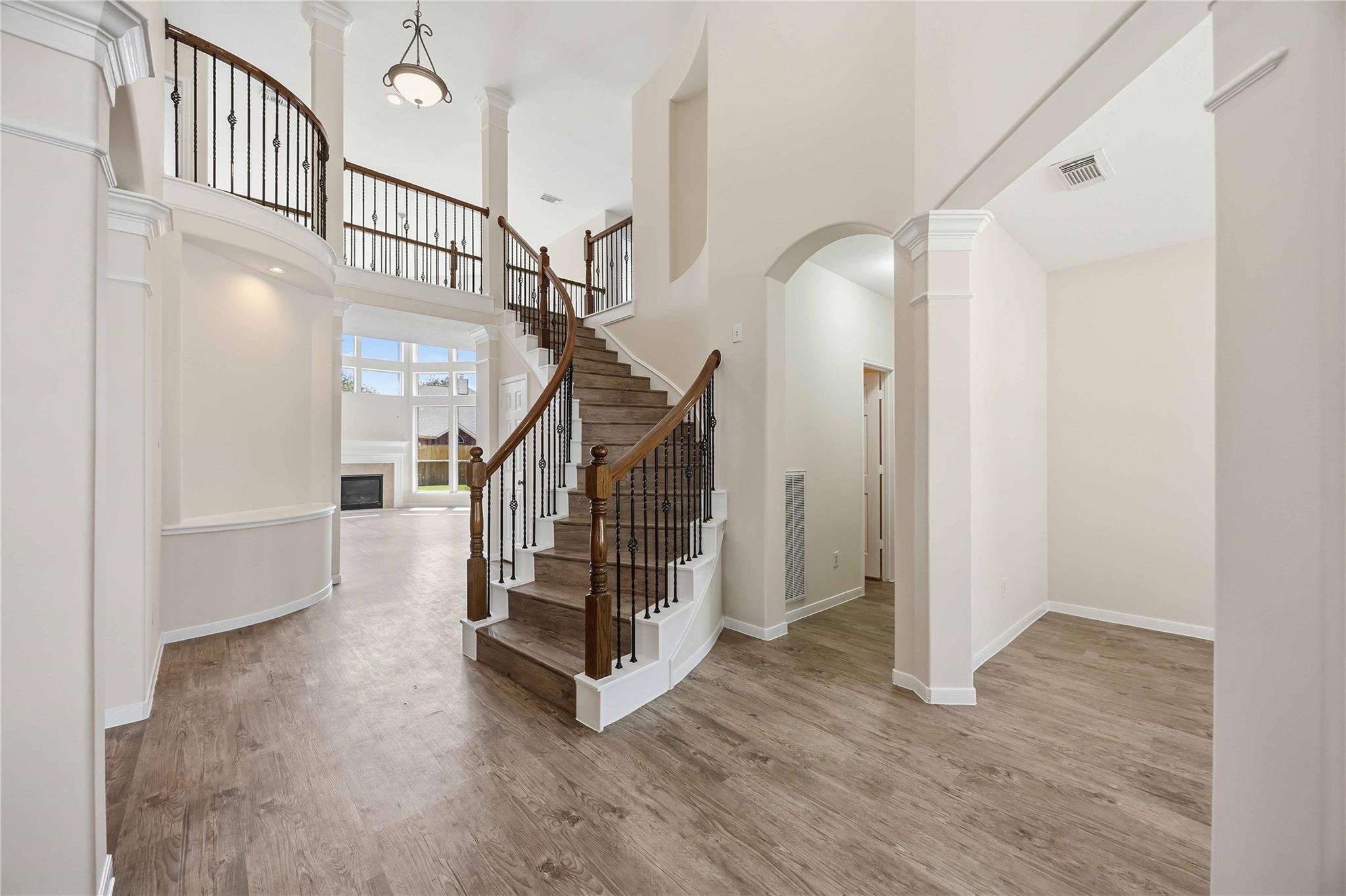 5727 Candlecreek Drive