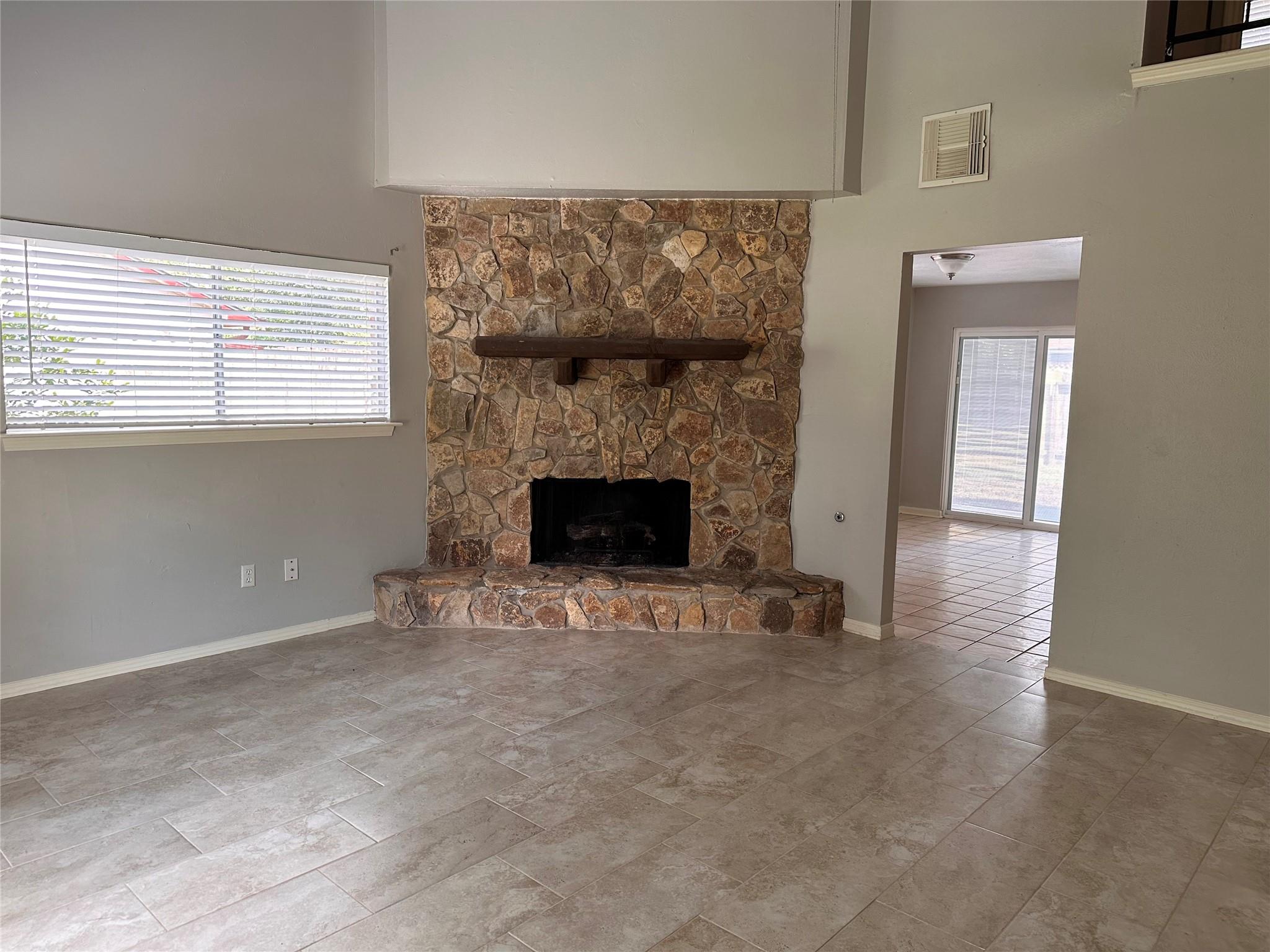 3323 Brookdale Drive Drive