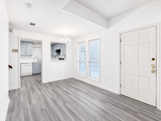 2529 RIO GRANDE ST APT 91, AUSTIN, TX 78705 - Image 6b6e7e940192549cc0d3d87bc9c4a74e/85202085
