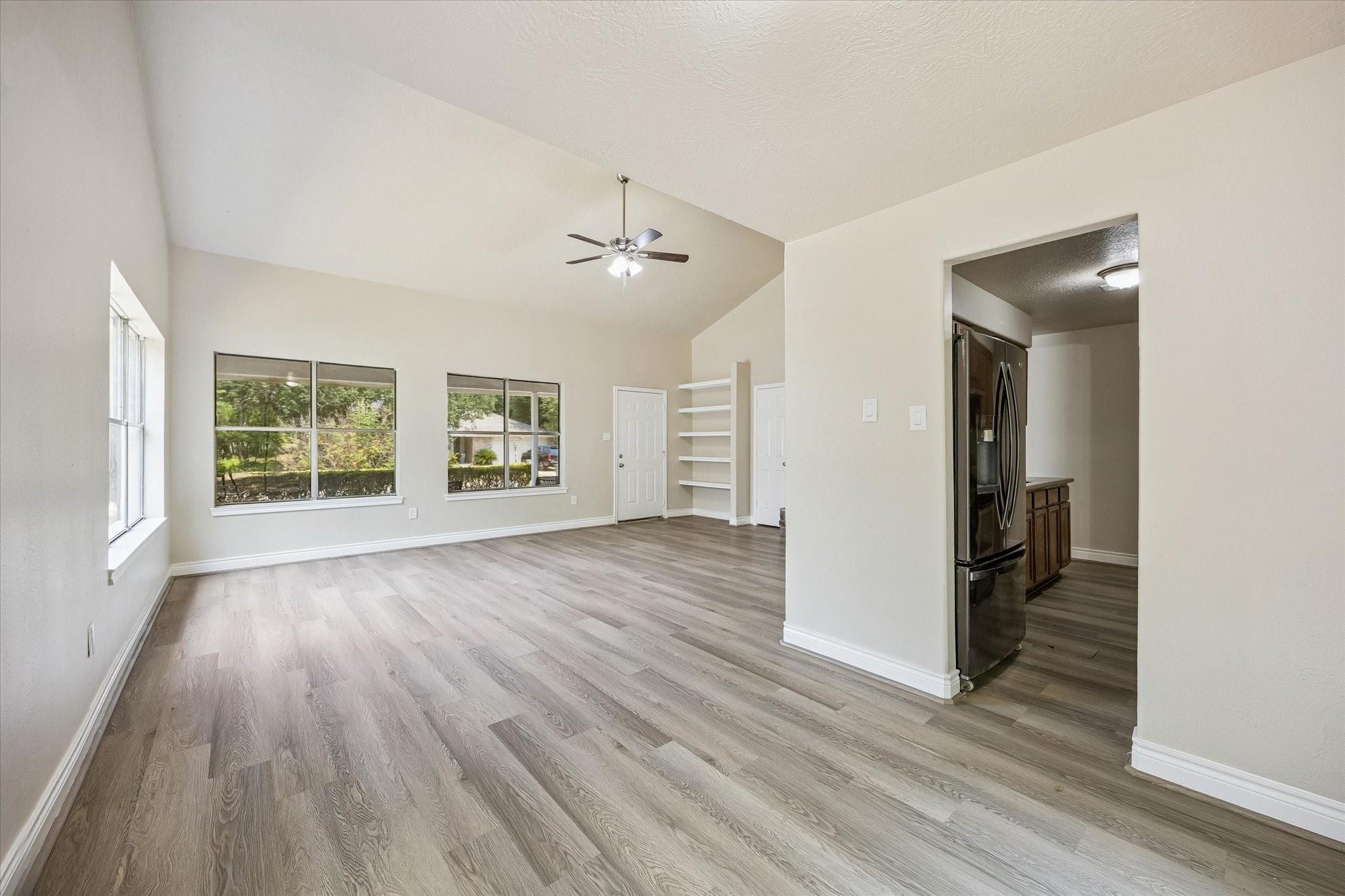 229 E Forest Avenue