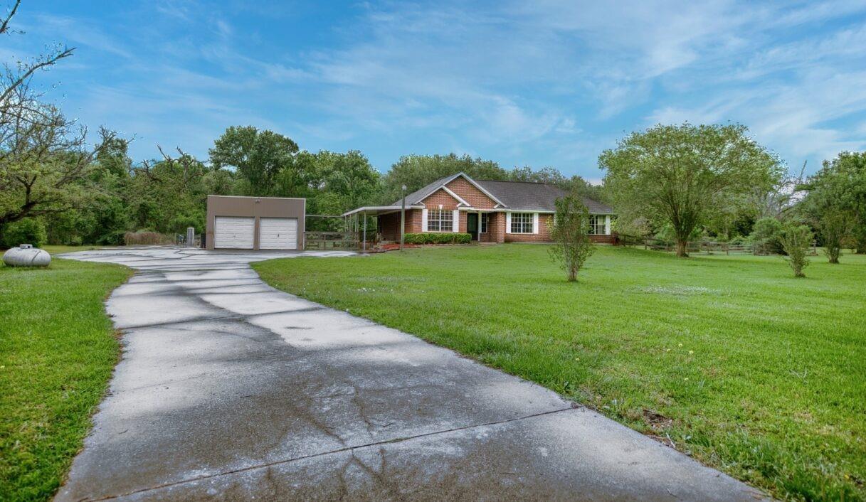 308 County Road 893b