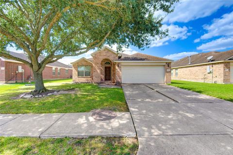 Photo of 3610 Kale Street, Pearland, TX 77584 (MLS # 22405633)
