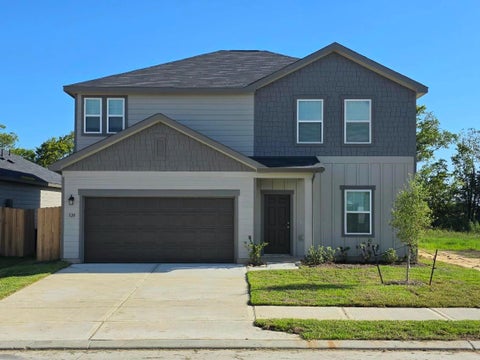 Homes For Sale - 328 Stone Crossing Drive<br/> Liberty, TX 77575