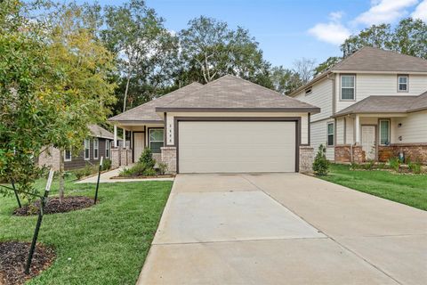 Photo of 3608 Cub Drive, Conroe, TX 77301 (MLS # 10142911)