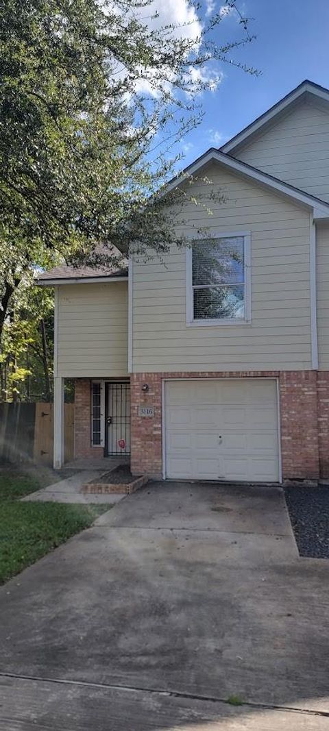 Photo of 3116 Bolt Street St, Houston, TX 77051 (MLS # 7826299)