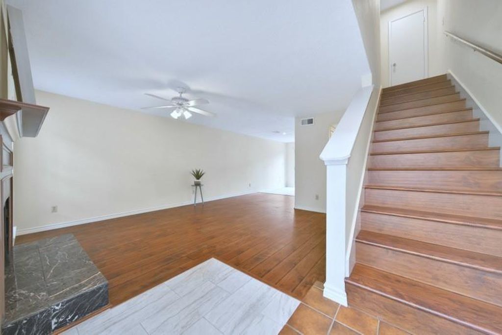 Photo of 9901 Sharpcrest Street #H4, Houston, TX 77036 (MLS # 31335633)