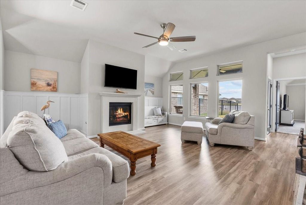 Photo of 2417 Arbor Edge Crossing, Texas City, TX 77568 (MLS # 73618536)