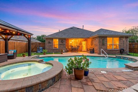 Homes For Sale - 2526 Winged Dove Drive<br/> Galveston County, League City, TX 77573