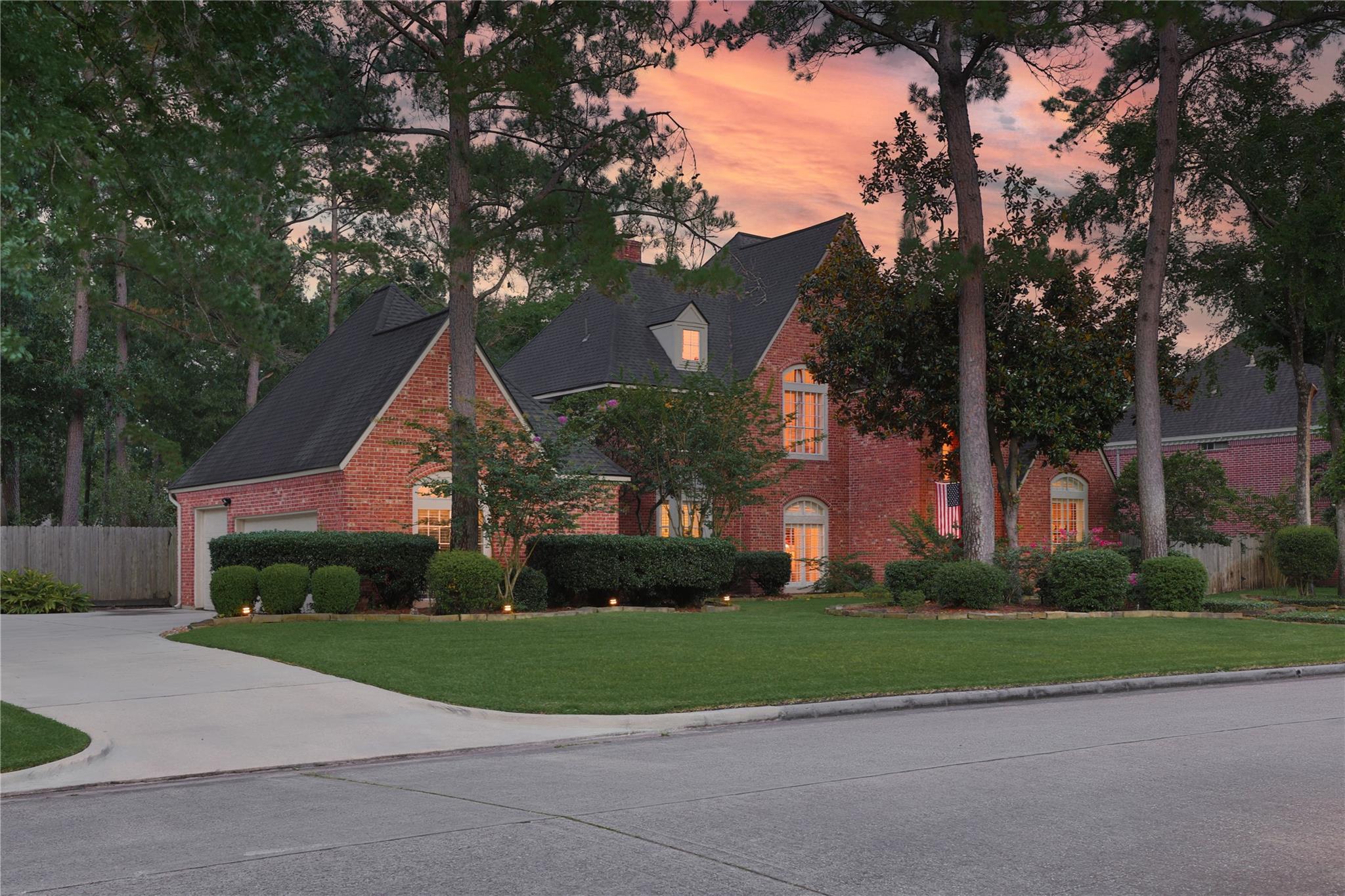 1906 Riverglen Forest Drive