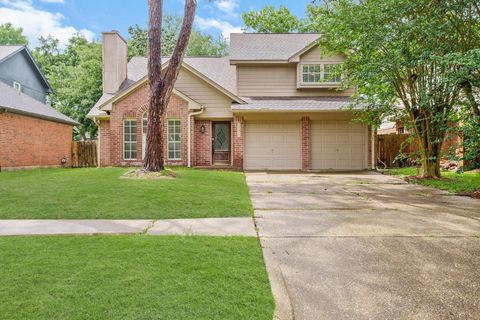 Photo of 14310 Sun Harbor Drive, Houston, TX 77062 (MLS # 54169504)