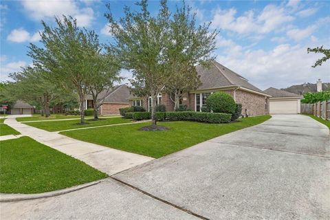 Tiny photo for 13610 Popes Creek Lane, Houston, TX 77044 (MLS # 36009408)