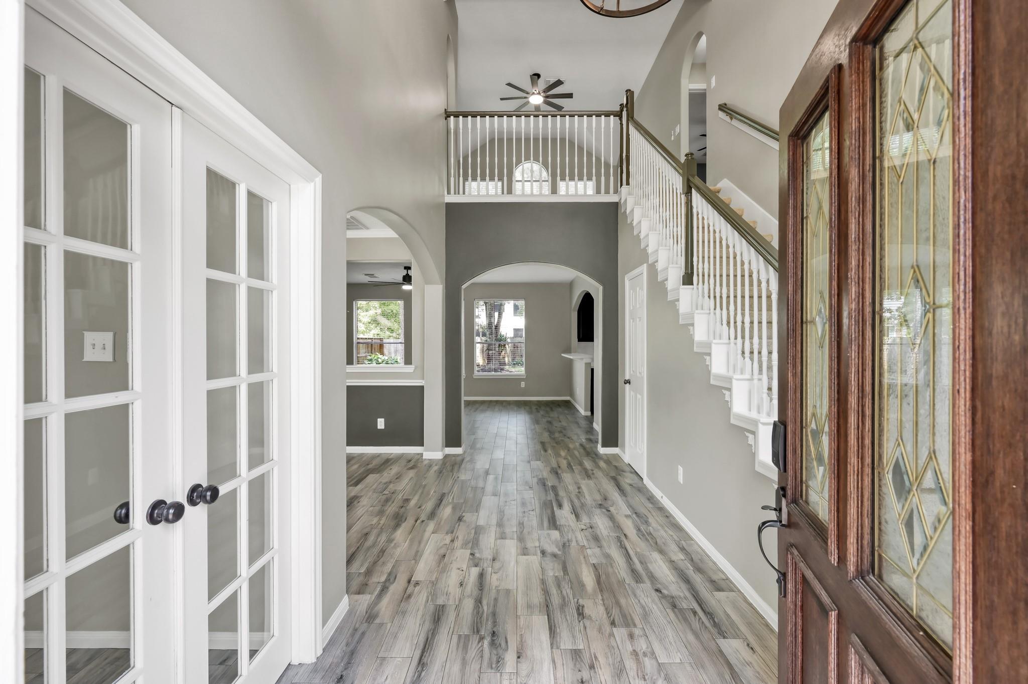 20430 Silver Oak Trail
