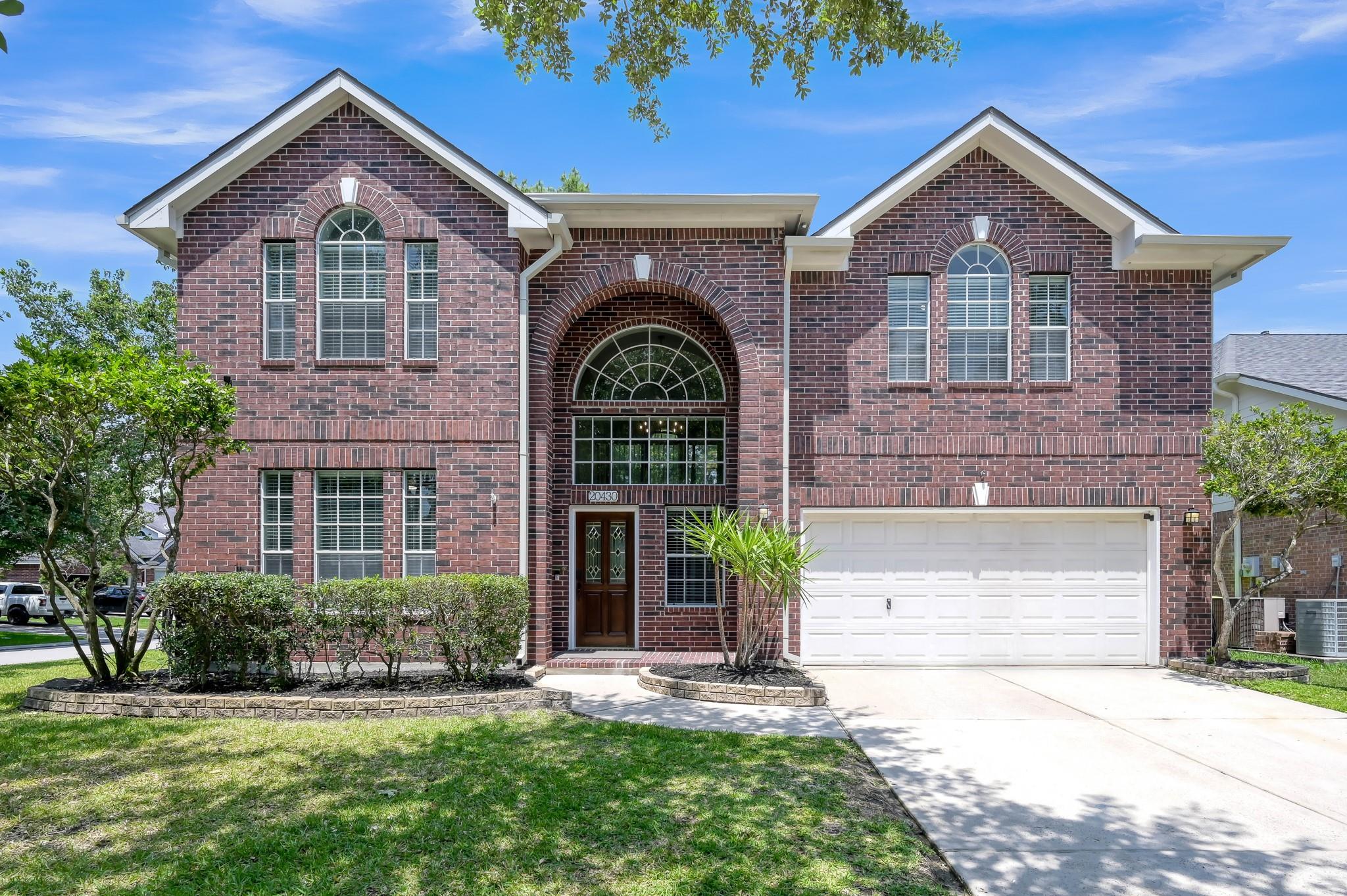 20430 Silver Oak Trail