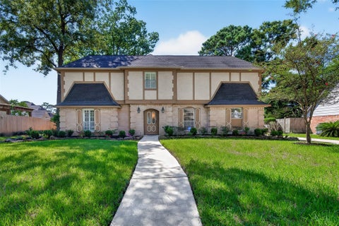 Photo of 20011 Pinehurst Bend Drive, Humble, TX 77346 (MLS # 3641321)