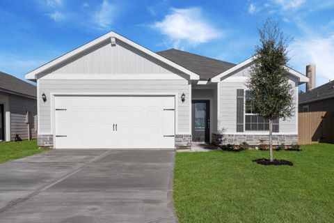 Photo of 15543 Caramel Springs Drive Dr, Conroe, TX 77303 (MLS # 28484802)
