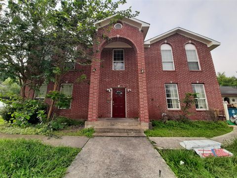 Photo of 4542 Otterbury Drive #A, Houston, TX 77039 (MLS # 86593541)