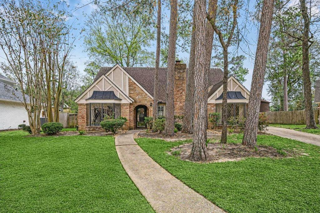 Photo of 3506 Lost Lake Drive, Kingwood, TX 77339 (MLS # 74813739)